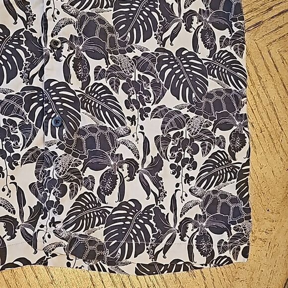 Tommy Bahama silk turtle Hawaiian shirt size L - Picture 4 of 11